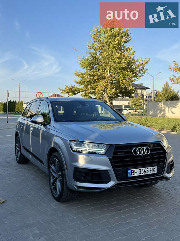 Внедорожник / Кроссовер Audi Q7 2017 в Одессе