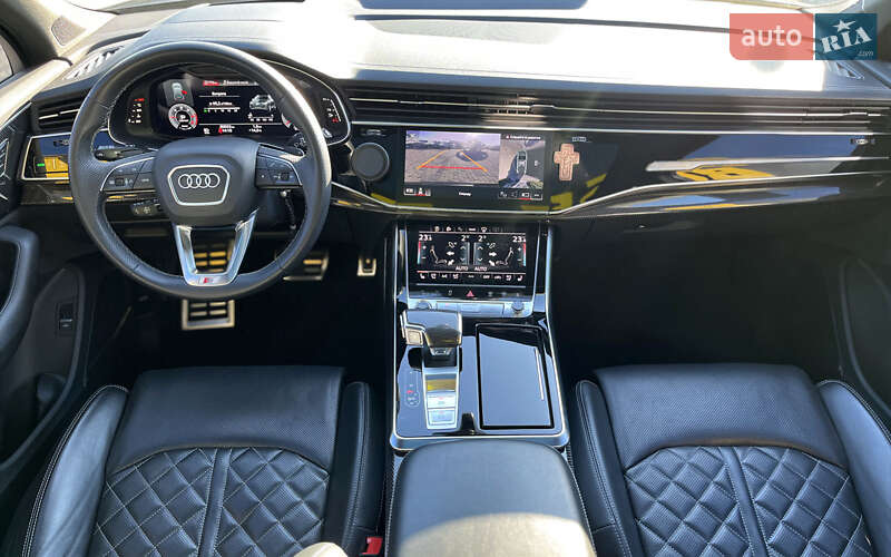 Позашляховик / Кросовер Audi Q7 2023 в Мукачевому
