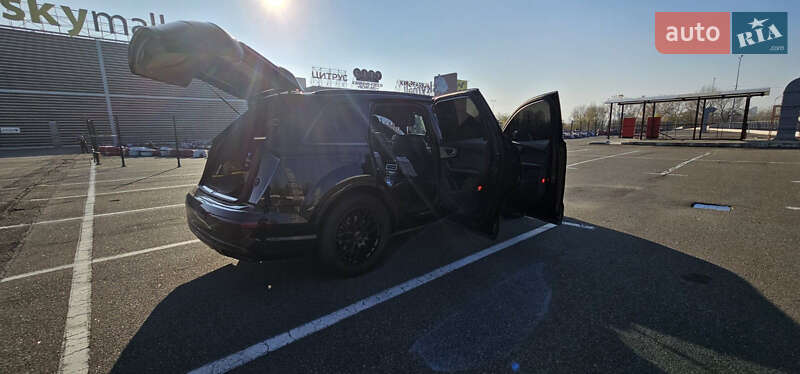 Позашляховик / Кросовер Audi Q7 2016 в Києві фото 20 Позашляховик / Кросовер Audi Q7 2016 в Києві