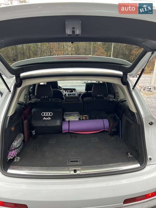 Внедорожник / Кроссовер Audi Q7 2012 в Тернополе