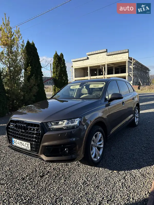 Audi Q7 2016