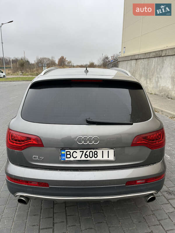 Позашляховик / Кросовер Audi Q7 2011 в Львові