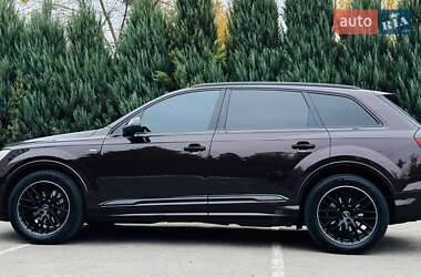 Внедорожник / Кроссовер Audi Q7 2021 в Киеве