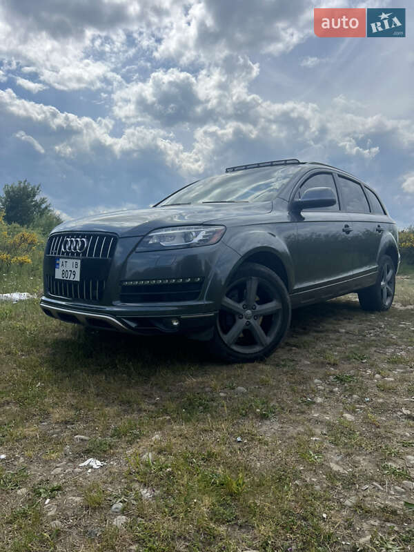 Внедорожник / Кроссовер Audi Q7 2015 в Рожнятове