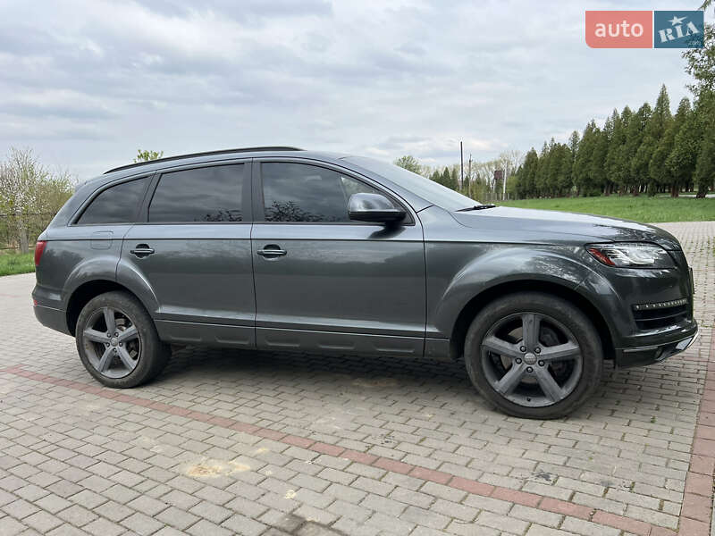 Внедорожник / Кроссовер Audi Q7 2015 в Рожнятове