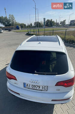 Внедорожник / Кроссовер Audi Q7 2012 в 