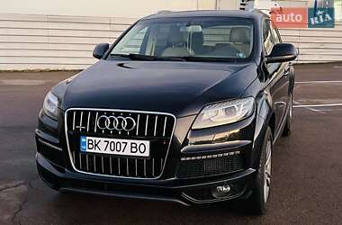 Позашляховик / Кросовер Audi Q7 2013 в Рівному