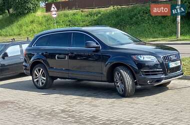 Позашляховик / Кросовер Audi Q7 2012 в Луцьку