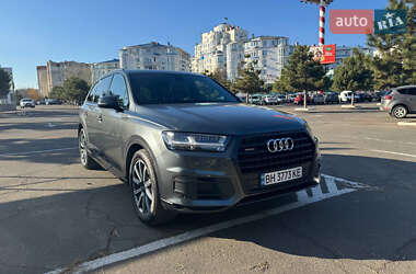 Внедорожник / Кроссовер Audi Q7 2017 в Одессе