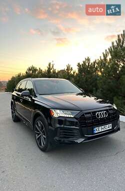 Позашляховик / Кросовер Audi Q7 2020 в Дніпрі