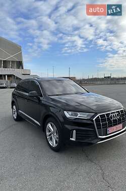 Внедорожник / Кроссовер Audi Q7 2020 в Львове