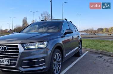 Внедорожник / Кроссовер Audi Q7 2019 в 