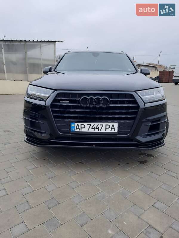 Позашляховик / Кросовер Audi Q7 2019 в Запоріжжі