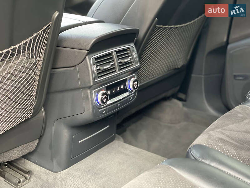 Позашляховик / Кросовер Audi Q7 2016 в Києві