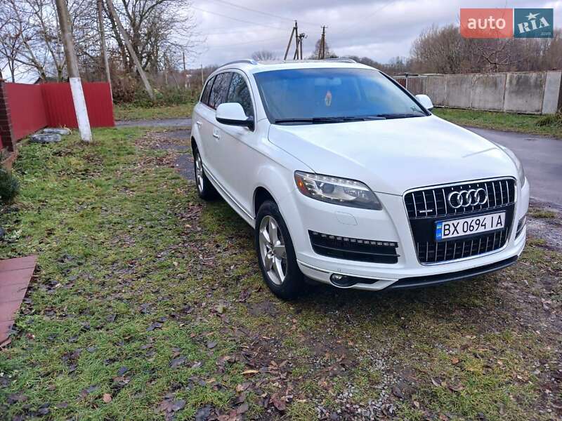 Внедорожник / Кроссовер Audi Q7 2014 в Староконстантинове