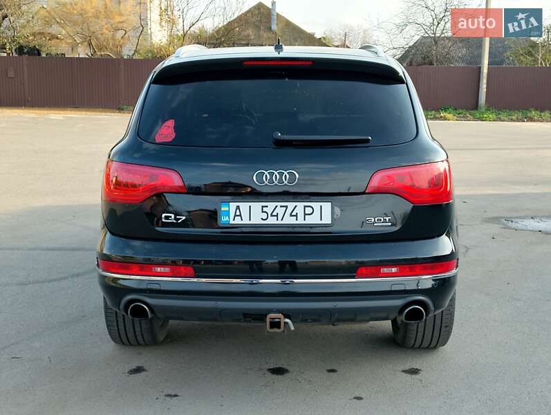 Внедорожник / Кроссовер Audi Q7 2014 в Киеве