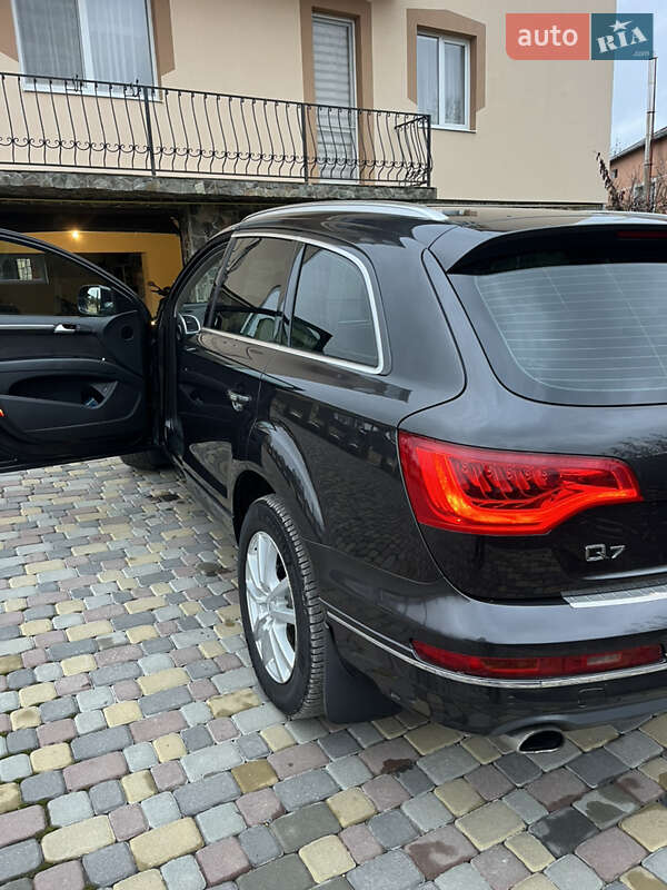 Внедорожник / Кроссовер Audi Q7 2013 в Бережанах