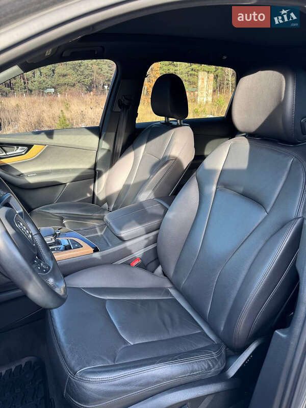 Внедорожник / Кроссовер Audi Q7 2016 в Ковеле