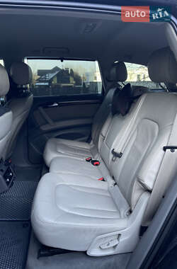 Внедорожник / Кроссовер Audi Q7 2009 в 