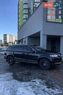Внедорожник / Кроссовер Audi Q7 2009 в 