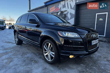 Позашляховик / Кросовер Audi Q7 2014 в Житомирі