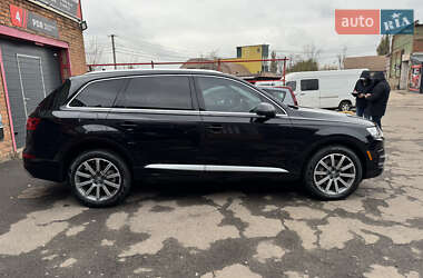 Позашляховик / Кросовер Audi Q7 2017 в Кривому Розі