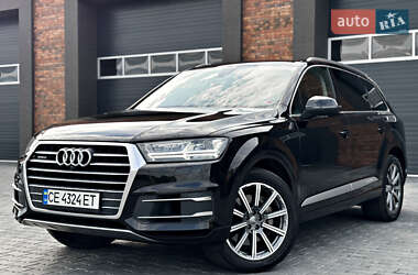 Позашляховик / Кросовер Audi Q7 2019 в 