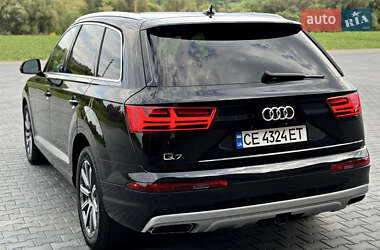 Позашляховик / Кросовер Audi Q7 2019 в 