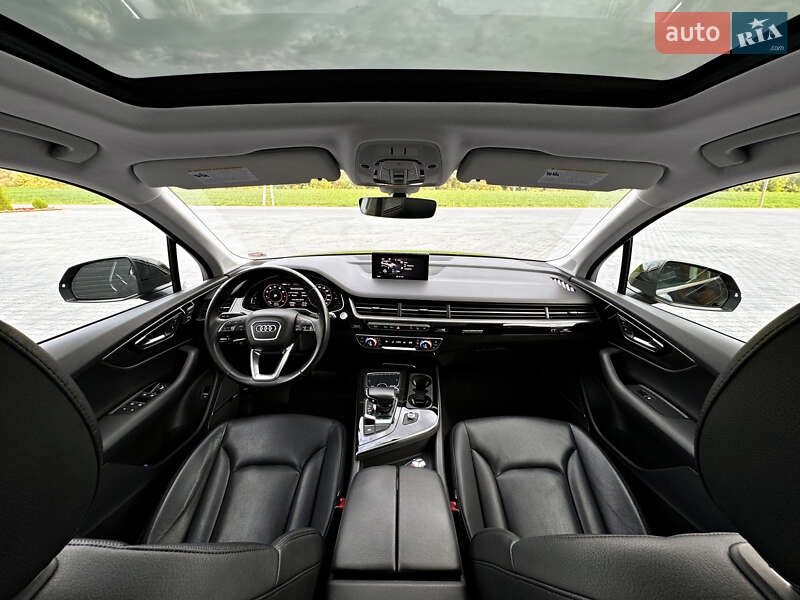 Позашляховик / Кросовер Audi Q7 2019 в Чернівцях