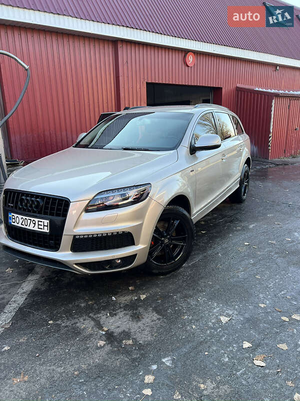 Внедорожник / Кроссовер Audi Q7 2011 в Киеве