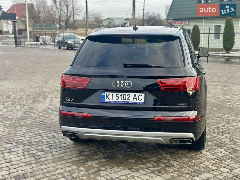 Внедорожник / Кроссовер Audi Q7 2017 в Белой Церкви