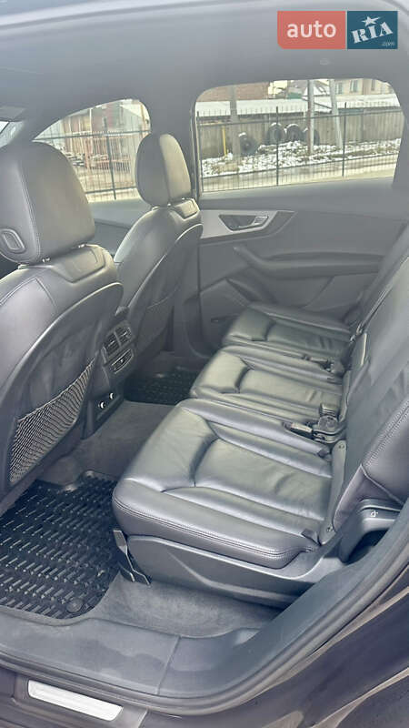 Внедорожник / Кроссовер Audi Q7 2017 в Белой Церкви