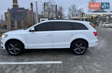 Внедорожник / Кроссовер Audi Q7 2011 в Черновцах