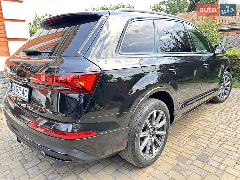 Позашляховик / Кросовер Audi Q7 2022 в Білій Церкві