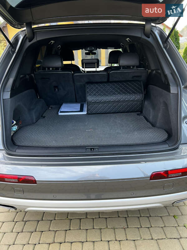 Внедорожник / Кроссовер Audi Q7 2016 в Львове фото 13 Внедорожник / Кроссовер Audi Q7 2016 в Львове