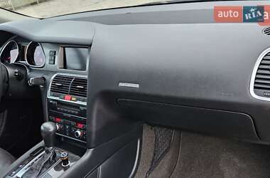 Внедорожник / Кроссовер Audi Q7 2007 в Никополе
