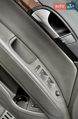 Внедорожник / Кроссовер Audi Q7 2006 в 