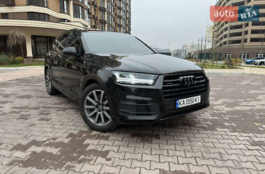 Позашляховик / Кросовер Audi Q7 2019 в Києві