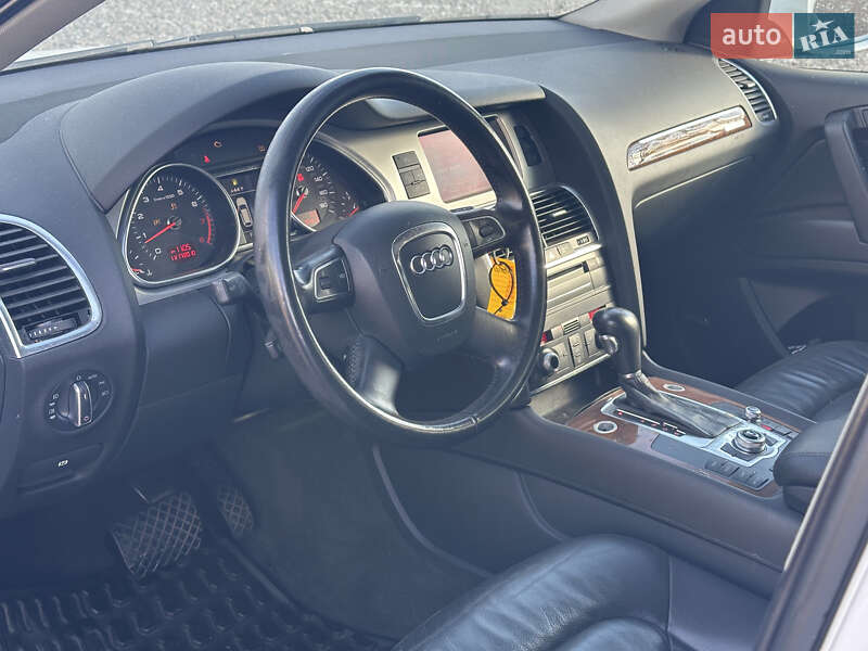 Внедорожник / Кроссовер Audi Q7 2011 в Львове