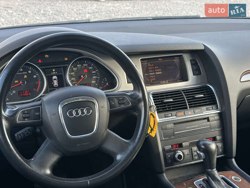 Внедорожник / Кроссовер Audi Q7 2011 в Львове