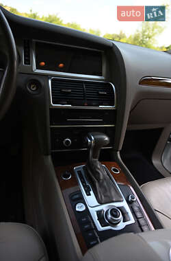 Внедорожник / Кроссовер Audi Q7 2015 в Лозовой