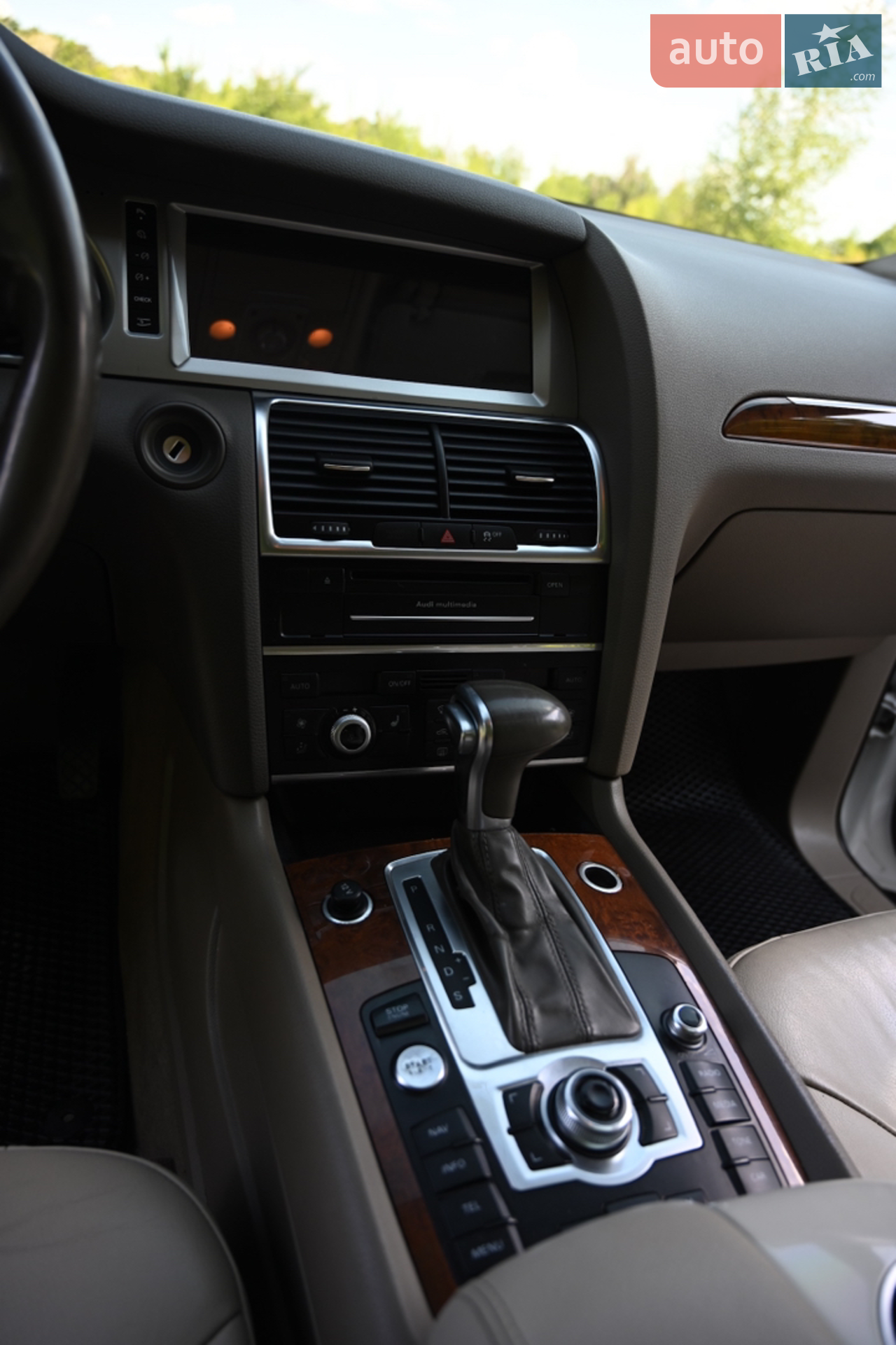 2015 Audi Q7 - мініатюра 8