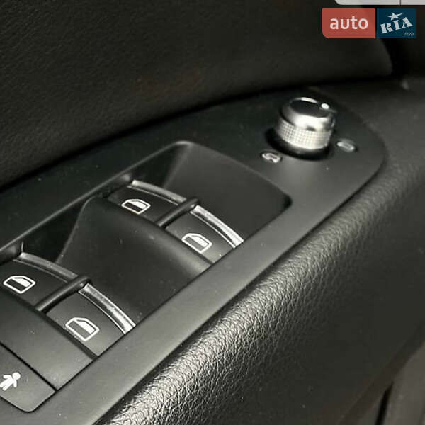 Позашляховик / Кросовер Audi Q7 2011 в Самборі