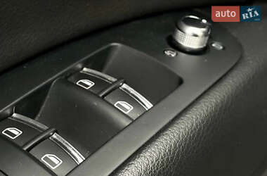 Внедорожник / Кроссовер Audi Q7 2011 в 