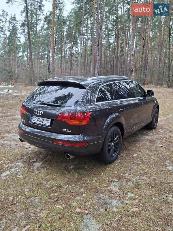 Позашляховик / Кросовер Audi Q7 2009 в Ніжині