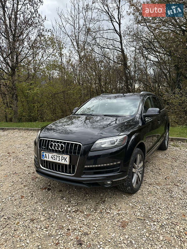 Позашляховик / Кросовер Audi Q7 2013 в Києві
