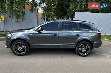 Позашляховик / Кросовер Audi Q7 2014 в Козелеці