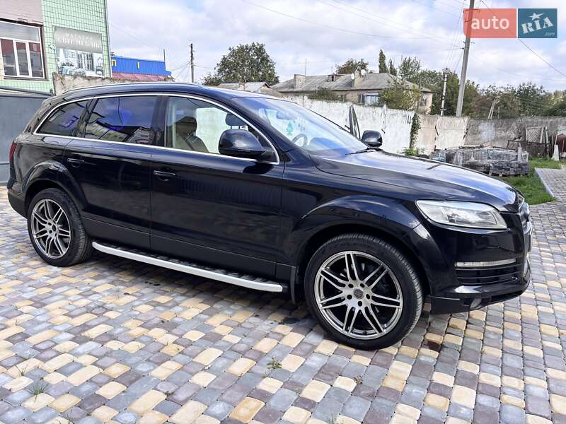 Позашляховик / Кросовер Audi Q7 2007 в Вінниці