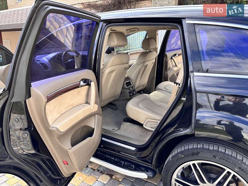 Позашляховик / Кросовер Audi Q7 2007 в Вінниці