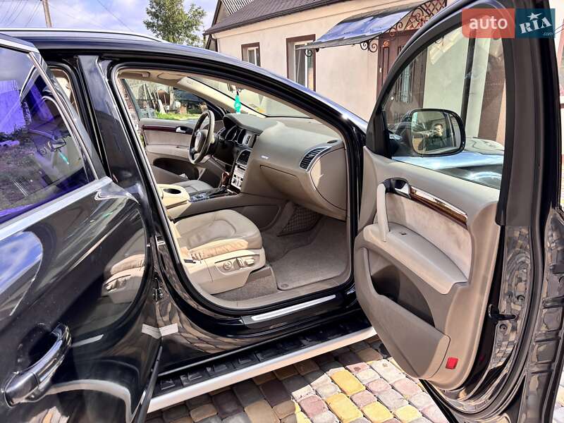 Позашляховик / Кросовер Audi Q7 2007 в Вінниці